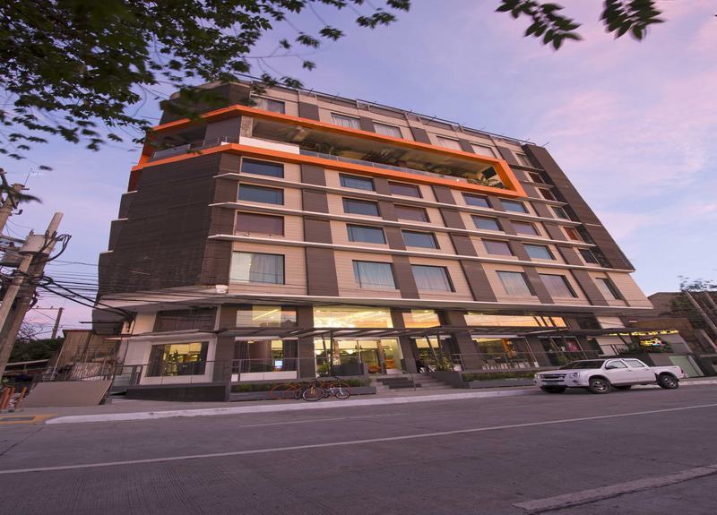 Hive Hotel Quezon City Buitenkant foto