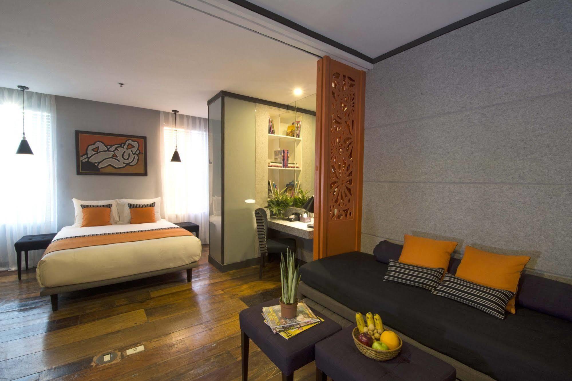 Hive Hotel Quezon City Buitenkant foto